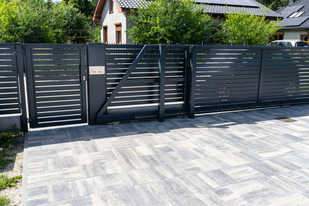 Best Residential Driveway Paver Services  in Broadmoor, CA